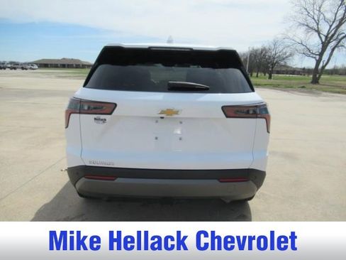 Used 2025 Chevrolet Equinox LT image 6