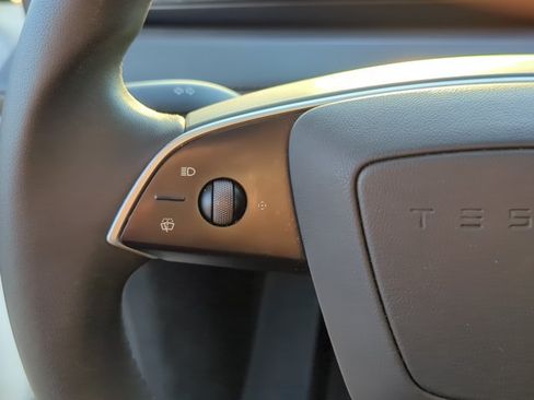 Used 2026 Tesla Model Y Long Range AWD/4WD image 10