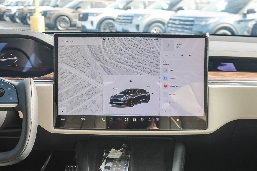 Used 2021 Tesla Model S Plaid AWD/4WD image 9