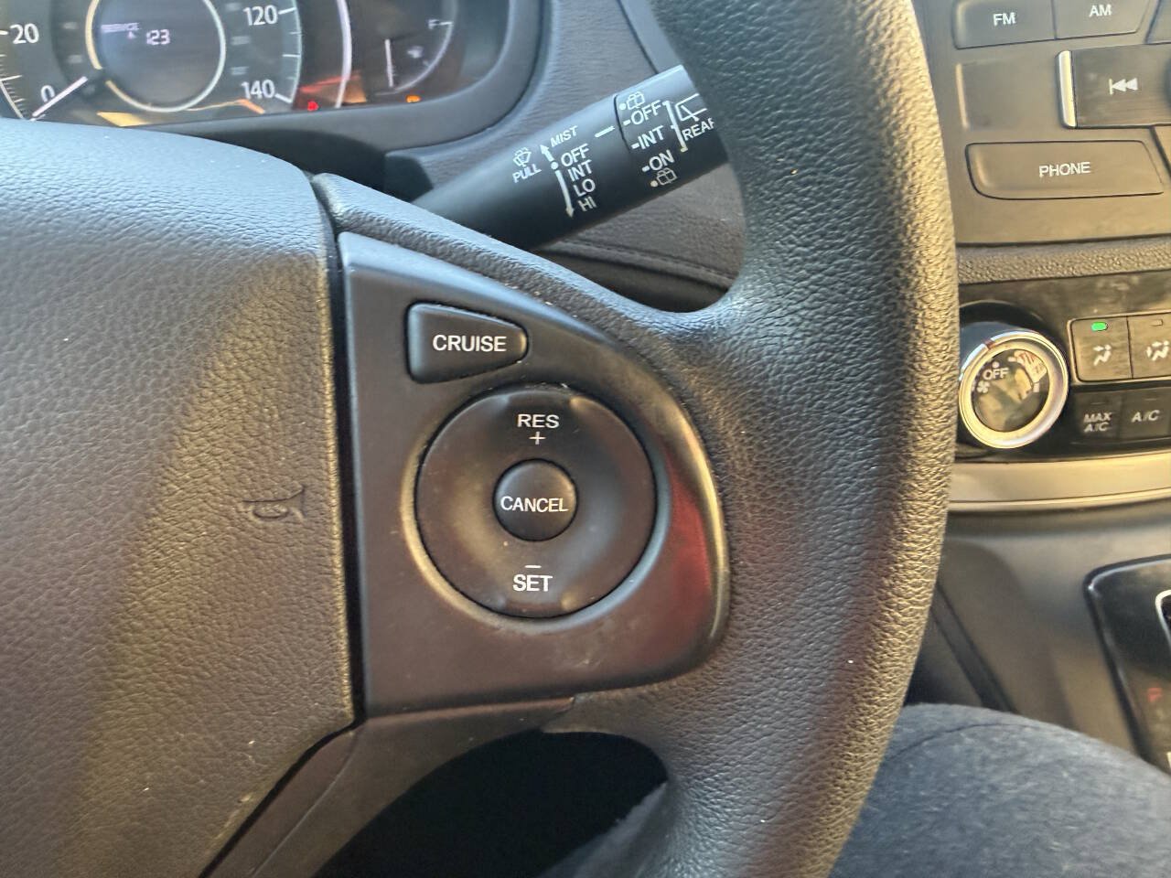 Used 2015 Honda CR-V LX image 25