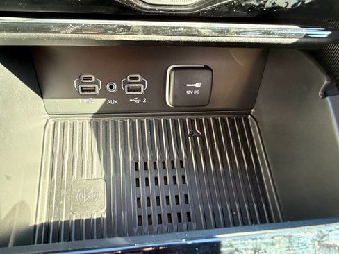 New 2026 Jeep Grand Cherokee Laredo image 21