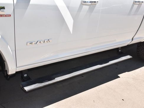 Used 2020 RAM 2500 Laramie AWD/4WD image 36