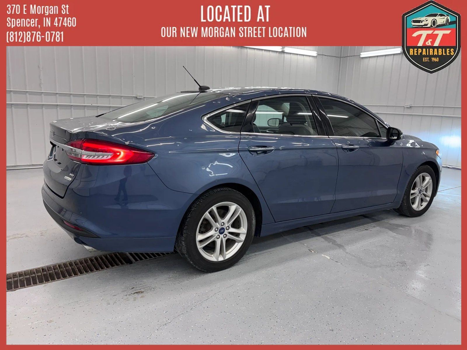 Used 2018 Ford Fusion SE w/ Fusion SE Technology Package FWD image 3