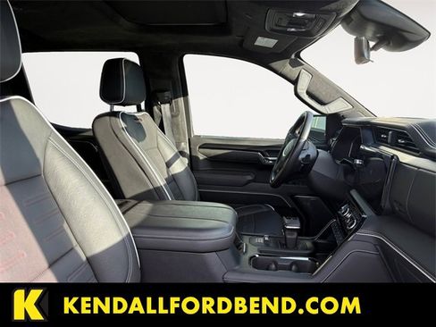 Used 2024 GMC Sierra 1500 AT4X image 15