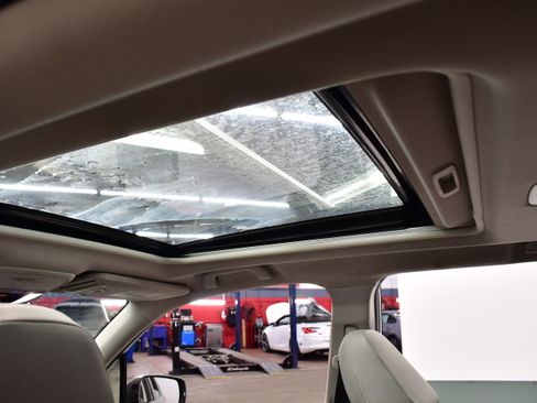 Used 2022 Subaru Forester Limited image 21