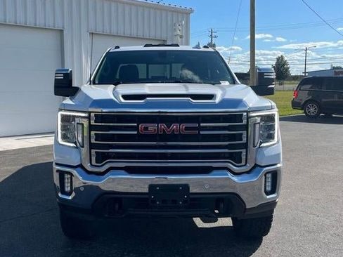 Used 2023 GMC Sierra 2500 SLT w/ SLT Premium Package AWD/4WD image 3