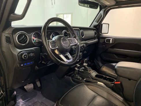 Used 2022 Jeep Wrangler Unlimited Sahara AWD/4WD image 63
