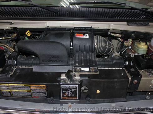 Used 2000 Ford E-150 and Econoline 150 E-150 Recreational image 27