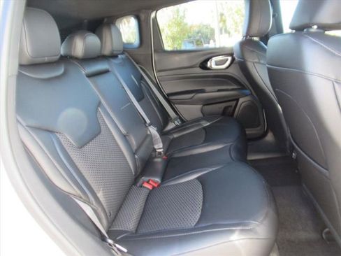 New 2026 Jeep Compass Latitude AWD/4WD image 28