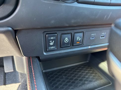 Used 2025 Nissan Frontier PRO-4X w/ Pro Premium Package AWD/4WD image 37