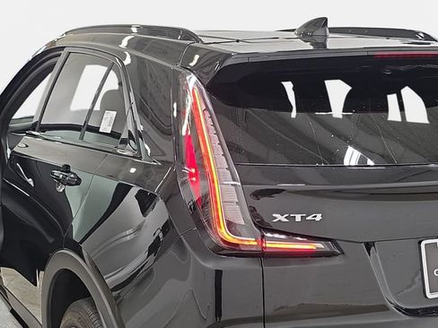 Used 2021 Cadillac XT4 Sport w/ Cold Weather Package FWD image 33