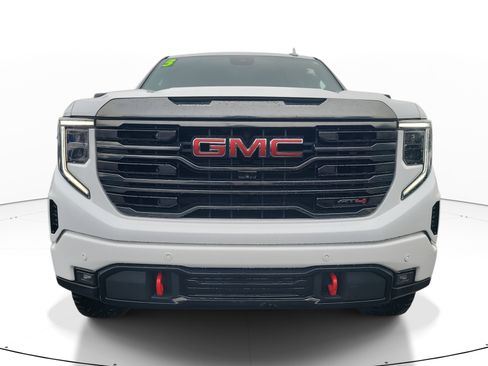 Used 2023 GMC Sierra 1500 AT4 w/ AT4 Premium Package image 2