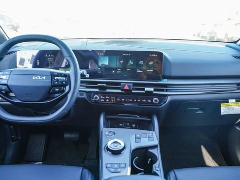 New 2026 Kia Sportage X-Line AWD/4WD image 14