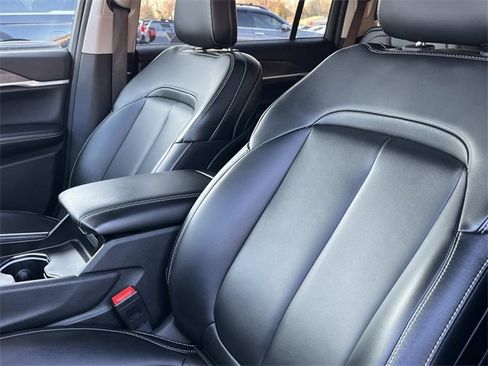 Used 2024 Jeep Grand Cherokee L Limited image 31