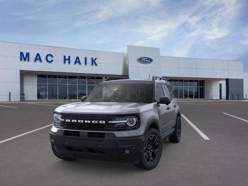 New 2026 Ford Bronco Sport Outer Banks w/ Outer Banks Tech Package+ AWD/4WD image 2