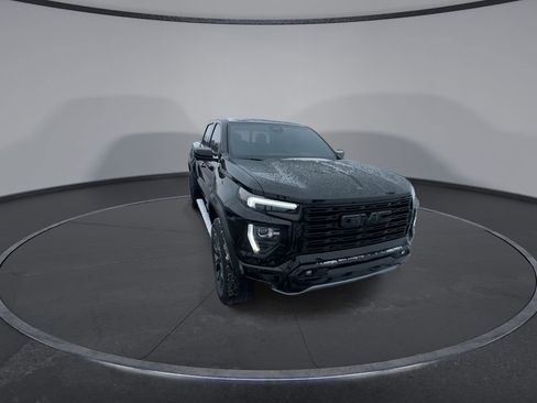 Certified 2023 GMC Canyon Denali w/ Denali Black Edition image 5