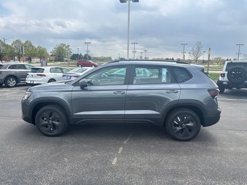 New 2026 Volkswagen Taos S FWD image 7