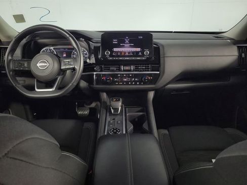 Used 2023 Nissan Pathfinder SV image 27