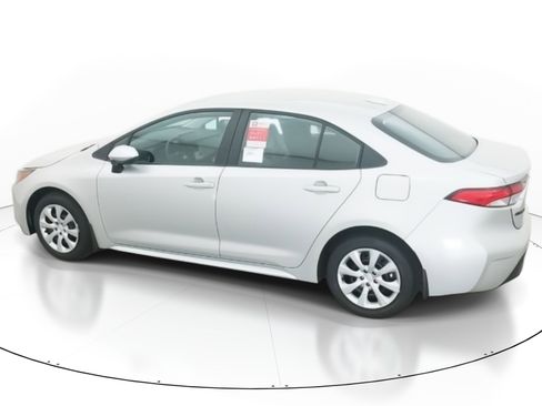 New 2026 Toyota Corolla LE image 4