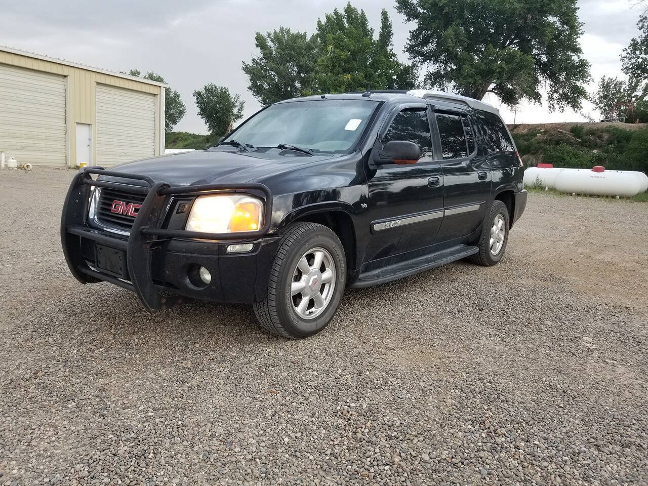 Used 2004 GMC Envoy XUV SLT AWD/4WD image 1