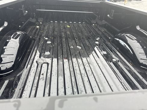 Used 2024 Ford F350 Lariat w/ Camper Package image 5