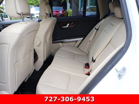 Used 2015 Mercedes-Benz GLK 350 4MATIC image 17