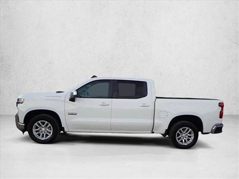 Used 2022 Chevrolet Silverado 1500 LT w/ Convenience Package II image 2