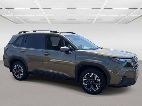 Certified 2026 Subaru Forester Premium AWD/4WD image 7