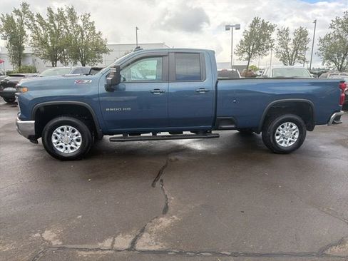 Used 2024 Chevrolet Silverado 2500 LT w/ All Star Edition AWD/4WD image 6