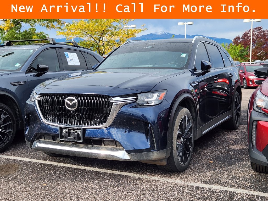 Used 2025 MAZDA CX-90 Plug-In Hybrid w/ Premium Plus AWD/4WD image 4