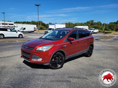 Used 2016 Ford Escape SE w/ Equipment Group 201A