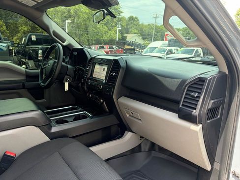 Used 2019 Ford F150 XL w/ Equipment Group 101A Mid AWD/4WD image 47