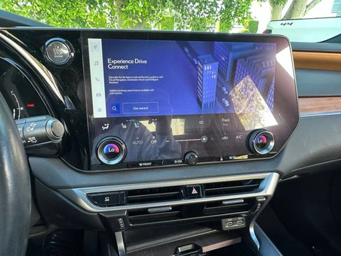 Used 2024 Lexus RX 350 Premium w/ Convenience Package FWD image 5
