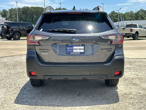 Used 2024 Subaru Outback Onyx Edition XT AWD/4WD image 6