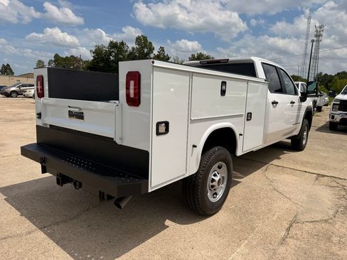 New 2026 GMC Sierra 2500 Pro w/ Convenience Package AWD/4WD image 5