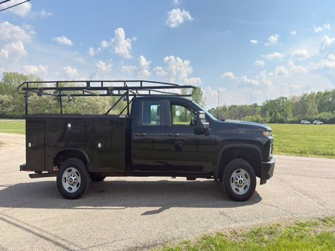 Used 2021 Chevrolet Silverado 2500 W/T w/ WT Fleet Convenience Package AWD/4WD image 6