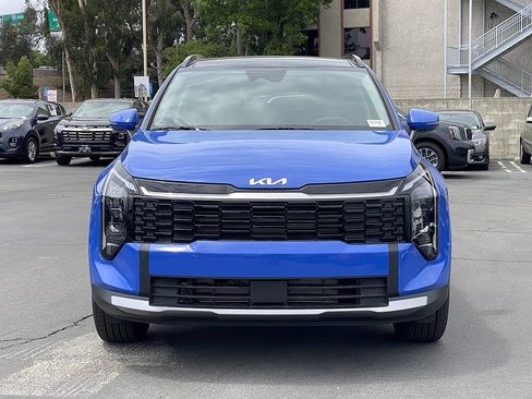 New 2026 Kia Sportage EX w/ EX Panorama Roof Package FWD image 9