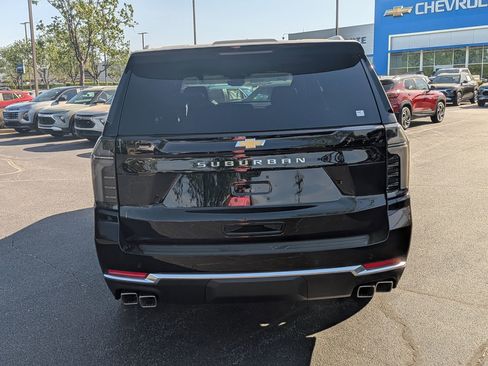 New 2026 Chevrolet Suburban High Country AWD/4WD image 7
