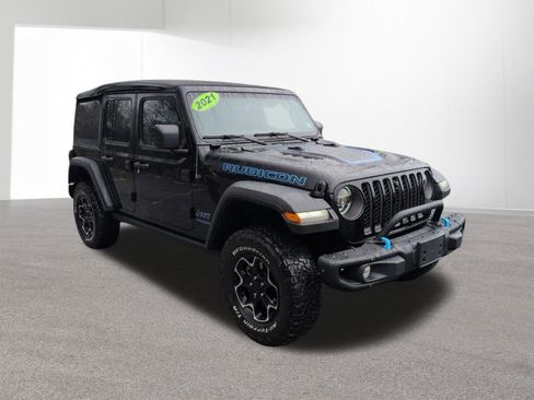 Used 2021 Jeep Wrangler Unlimited Rubicon 4xe w/ Steel Bumper Group AWD/4WD image 3