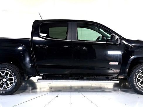 Used 2015 GMC Canyon SLE w/ All-Terrain Package AWD/4WD image 3