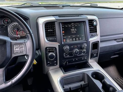 Used 2016 RAM 1500 Big Horn AWD/4WD image 9
