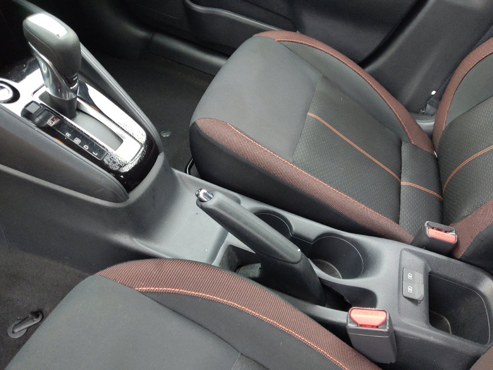Used 2022 Nissan Versa SR FWD image 26