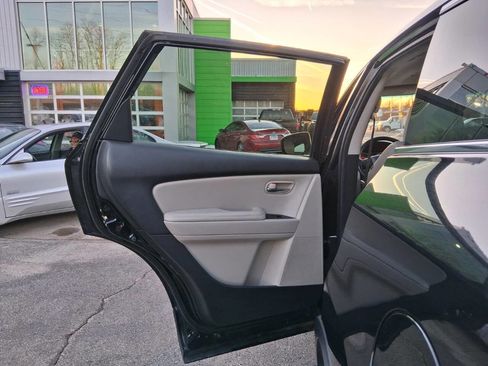 Used 2011 MAZDA CX-9 Touring w/ Moonroof & Bose Audio Pkg image 18