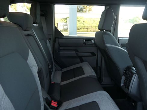 Used 2025 Ford Bronco Big Bend image 25