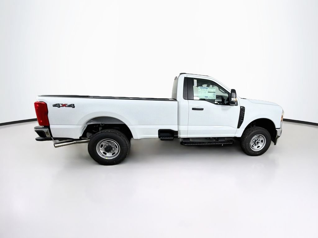 New 2027 Ford F350 XL w/ XL Driver Assist Package AWD/4WD image 4
