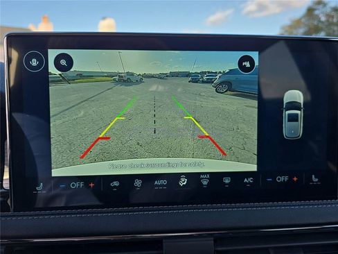 New 2026 Lincoln Corsair Premiere image 16