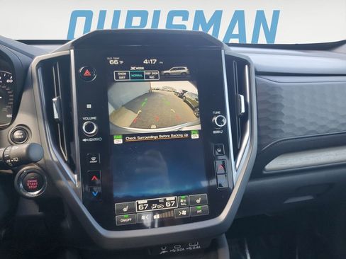 Used 2025 Subaru Forester Limited image 19