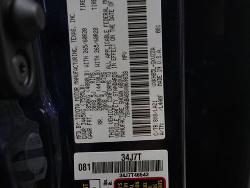 Used 2025 Toyota Sequoia Platinum image 25