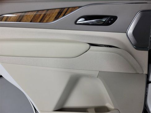 Used 2021 Cadillac Escalade Sport Platinum w/ Heavy-Duty Trailer Package image 14