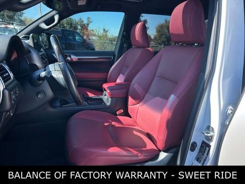 Used 2023 Lexus GX 460 Premium w/ Premium Package image 13